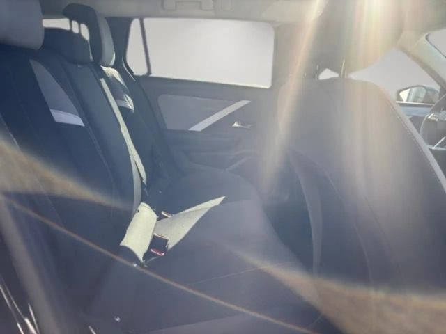 Opel Astra 1.2 Turbo Enjoy Turbo