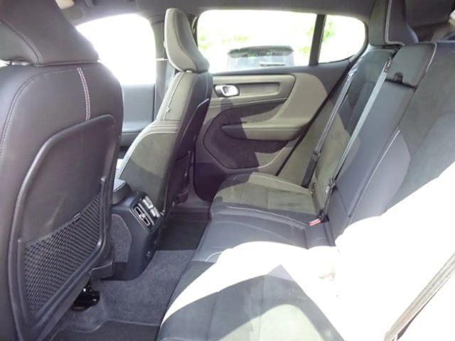 Volvo C40 AWD Recharge