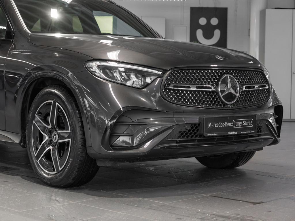 Mercedes-Benz GLC 300 4MATIC AMG Line GLC 300 d