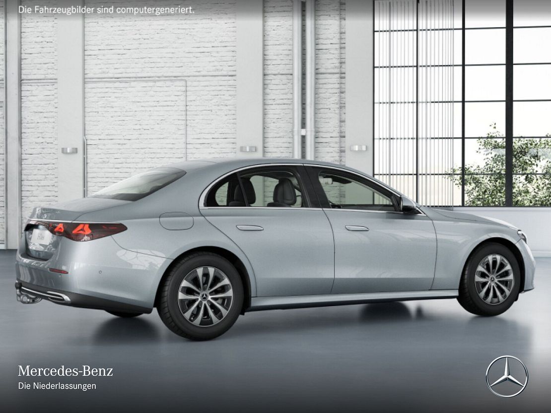 Mercedes-Benz E 220 E 220 d Sedan