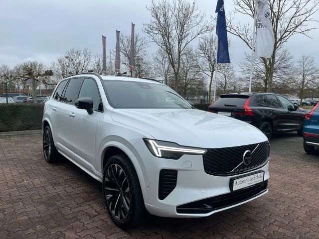 Volvo XC90 AWD Dark Plus T8