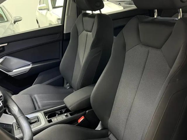 Audi Q3 35 TFSI
