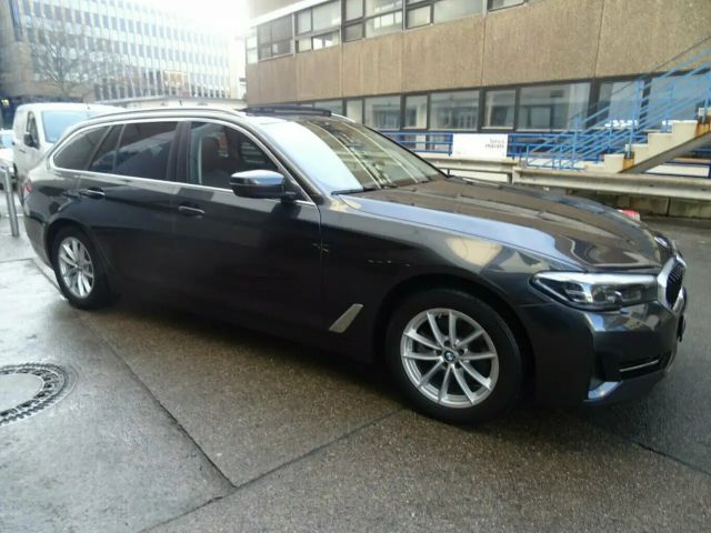 BMW 520 520d Touring xDrive
