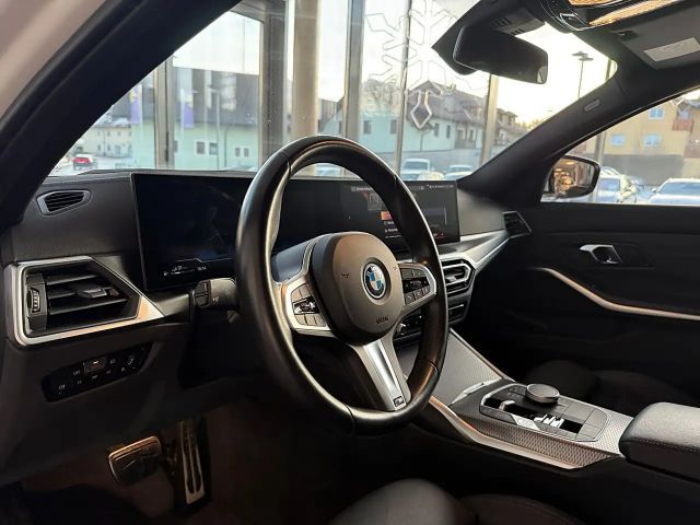 BMW 330 330e M-Sport Touring xDrive