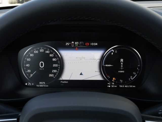 Volvo XC40 R-Design Recharge