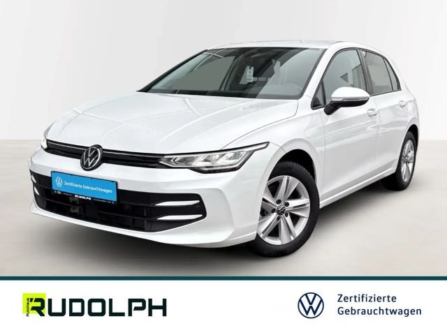 Volkswagen Golf 1.5 eTSI DSG Golf VIII Life