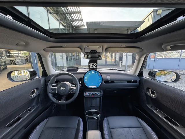 MINI Cooper Classic Trim PANO HuD DA PA LenkradHzg