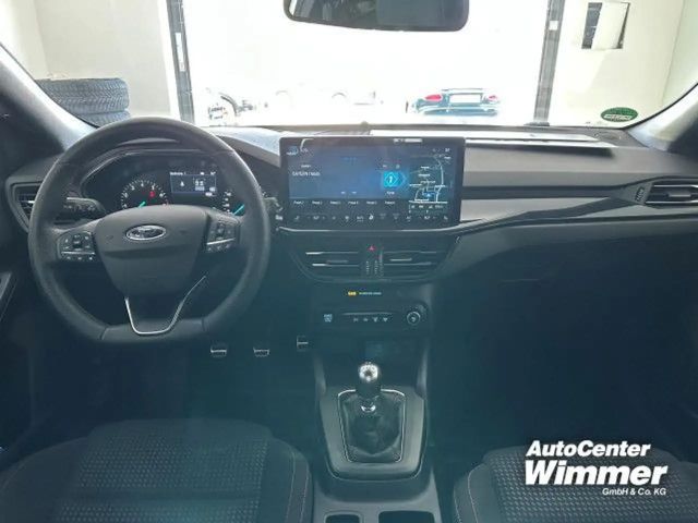 Ford Focus EcoBoost ST Line Wagon