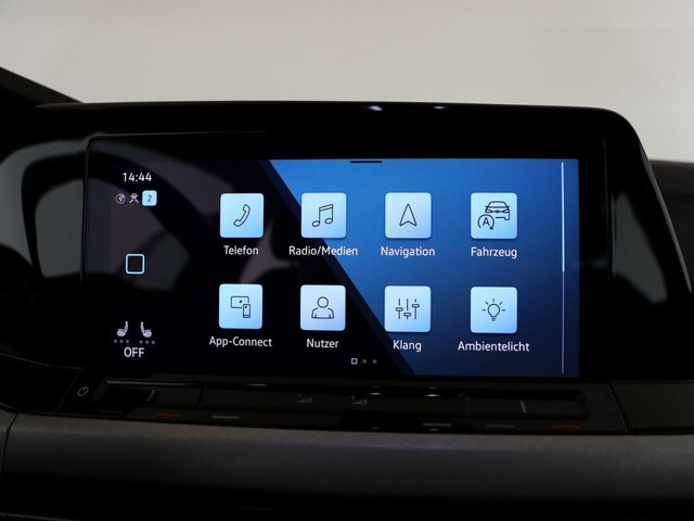 Volkswagen Golf 1.5 eTSI Golf VIII Life