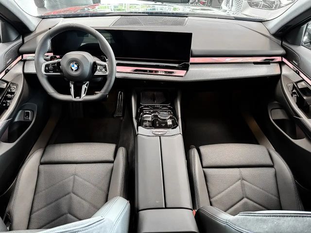 BMW 520 520d M-Sport xDrive