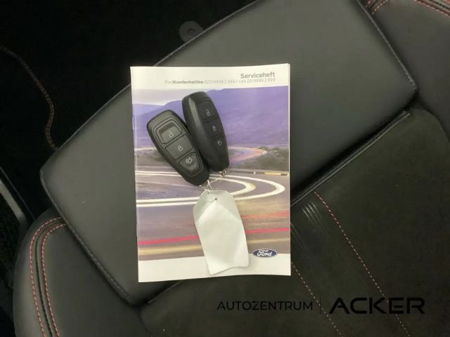 Ford Kuga Plug in Hybrid ST Line X