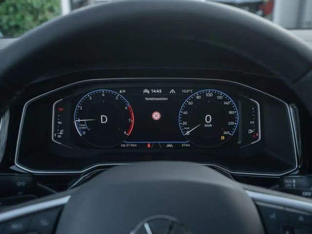 Volkswagen Polo DSG Style