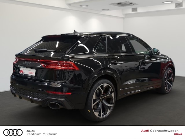 Audi RS Q8 Quattro