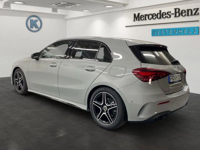 Mercedes-Benz A 250 4MATIC AMG Line