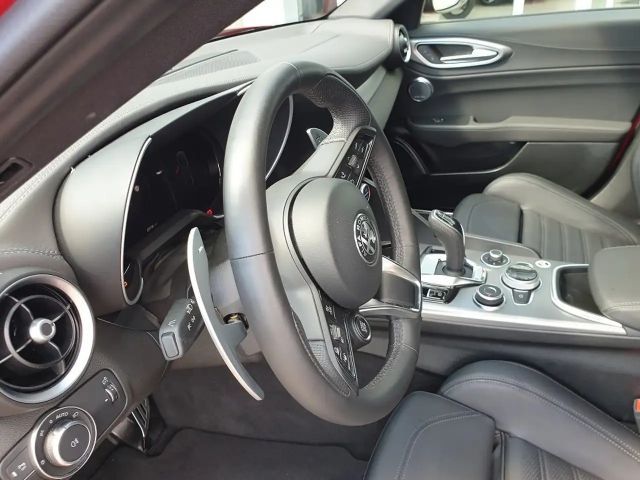 Alfa Romeo Giulia Q4 Veloce