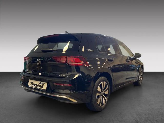 Volkswagen Golf 1.5 eTSI DSG