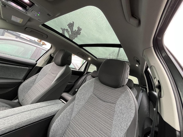 Skoda Superb 2.0 TSI Combi Selection