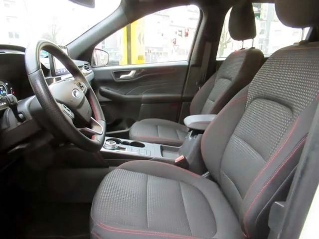 Ford Kuga ST Line