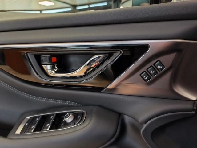 Subaru Outback 2.5i Platinum | LED | Navi