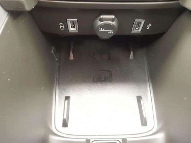 Fiat 600e Hybrid 125-Jahre-Edition 1.2 DCT Sitzheizung