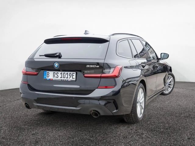 BMW 330 330e M-Sport Touring