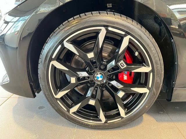 BMW 330 330e M-Sport Sedan