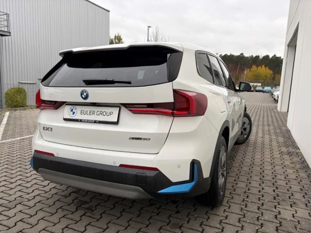 BMW iX1 xDrive