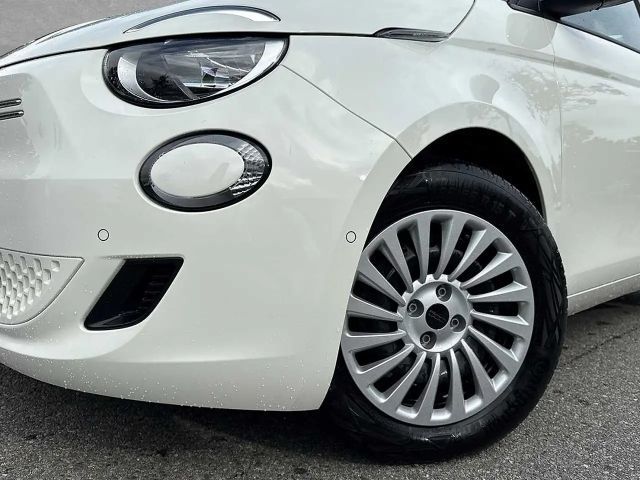 Fiat 500e 42kWh *Komfort Paket*