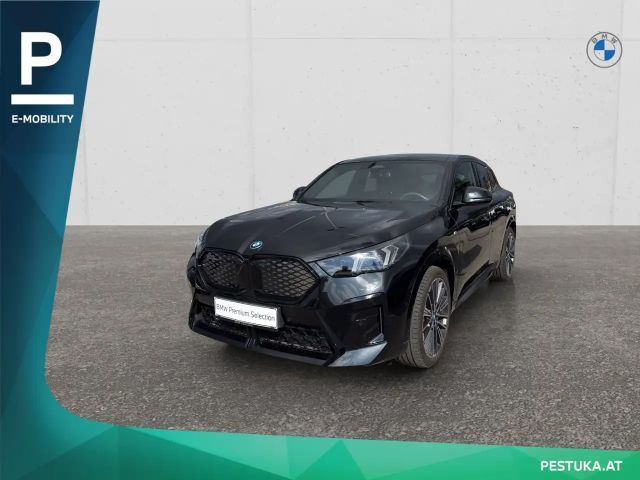 BMW iX2 eDrive20
