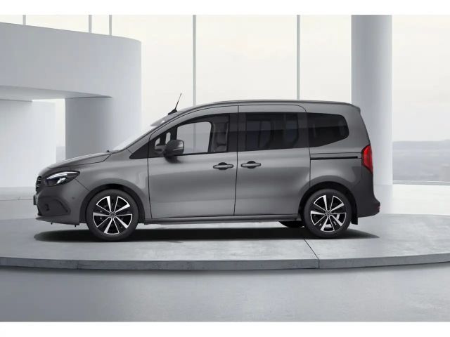 Mercedes-Benz T 180 T 180 d Standard PTS Navi Cam SHZ LED AHK