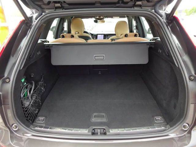 Volvo XC60 AWD Inscription T8
