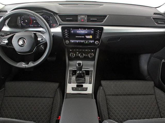 Skoda Superb Ambition