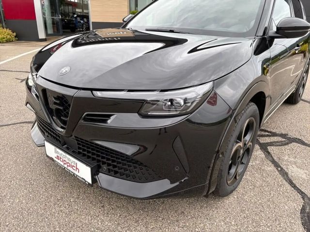 Alfa Romeo Junior Ibrida