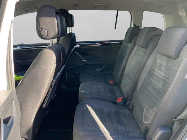 Volkswagen Touran 2.0 TDI DSG R-Line