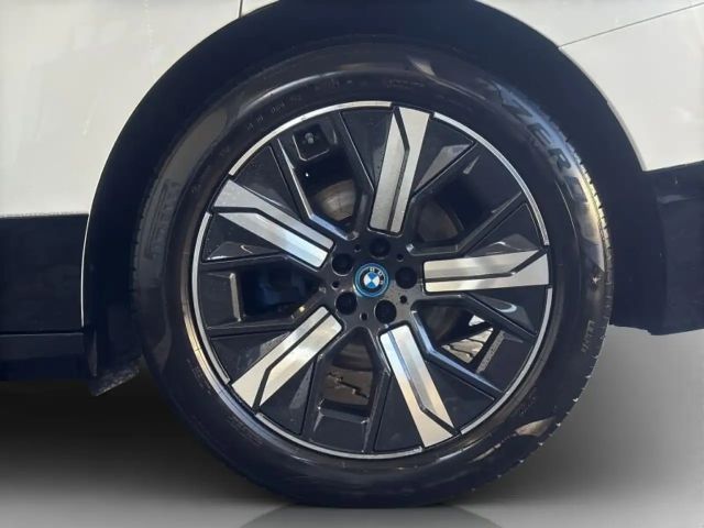 BMW iX M-Sport xDrive40