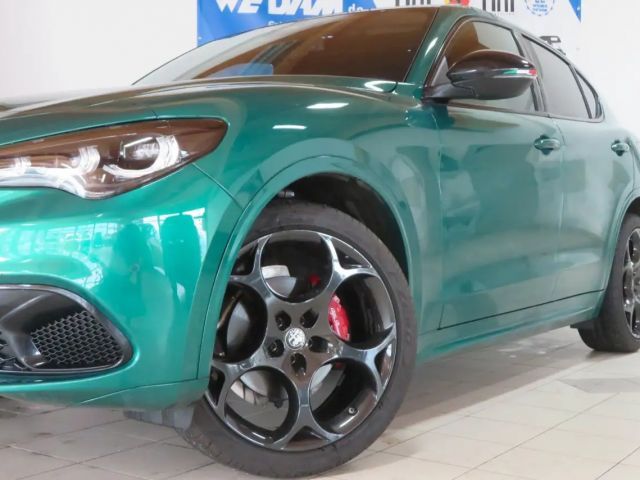 Alfa Romeo Stelvio Q4