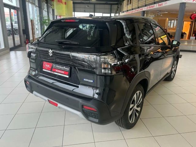 Suzuki S-Cross Hybrid