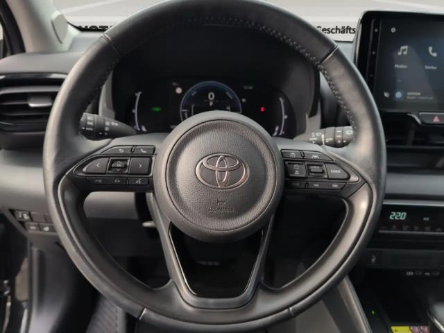 Toyota Yaris Hatchback Hybride Team D