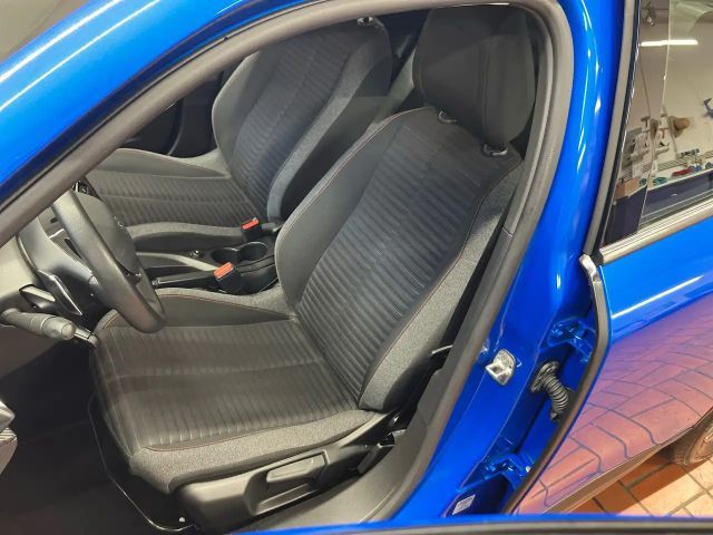 Peugeot 2008 Active Pack PureTech