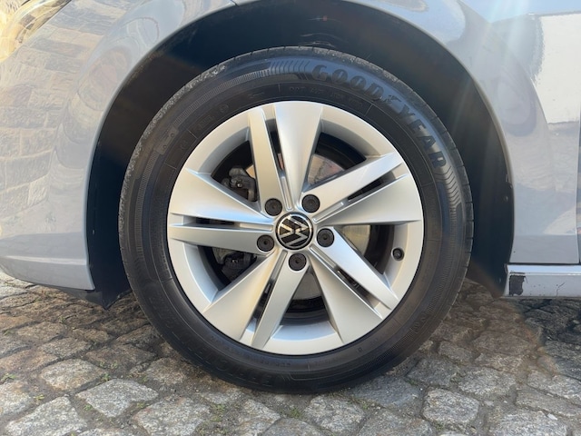 Volkswagen Golf DSG Golf VIII Life Variant