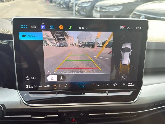 Volkswagen Golf DSG Life