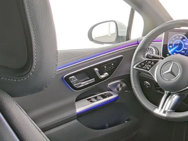 Mercedes-Benz EQE 300 Sedan