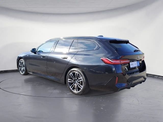 BMW 520 520d M-Sport Touring xDrive