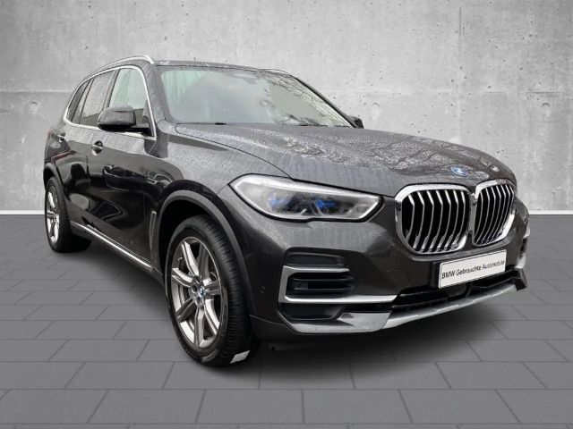BMW X5 xDrive45e