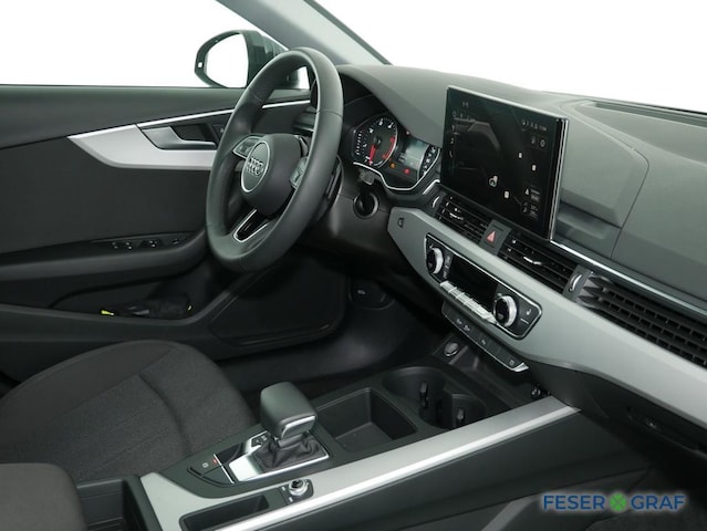 Audi A4 30 TDI Avant S-Tronic