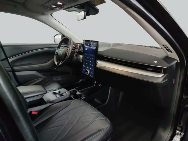 Ford Mustang Mach-E Technologie 1 Paket + Allwetter