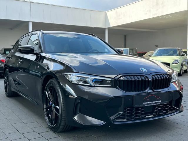 BMW 330 330i M-Sport Touring xDrive
