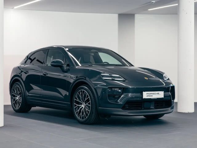 Porsche Macan 4