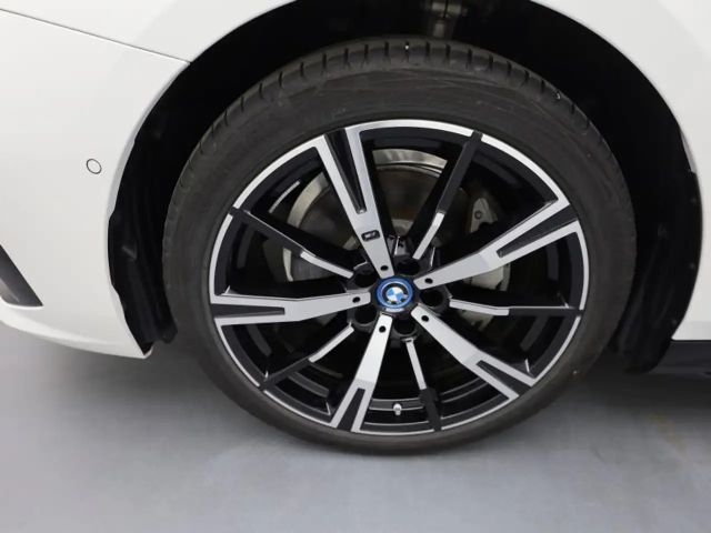 BMW i5 M-Sport