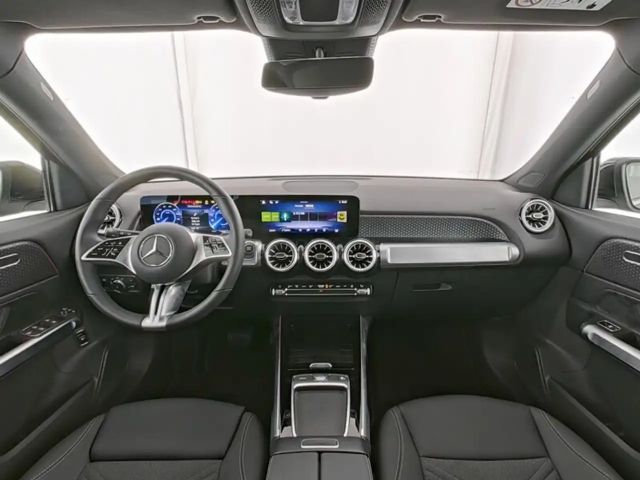 Mercedes-Benz EQB 300 4MATIC Progressive